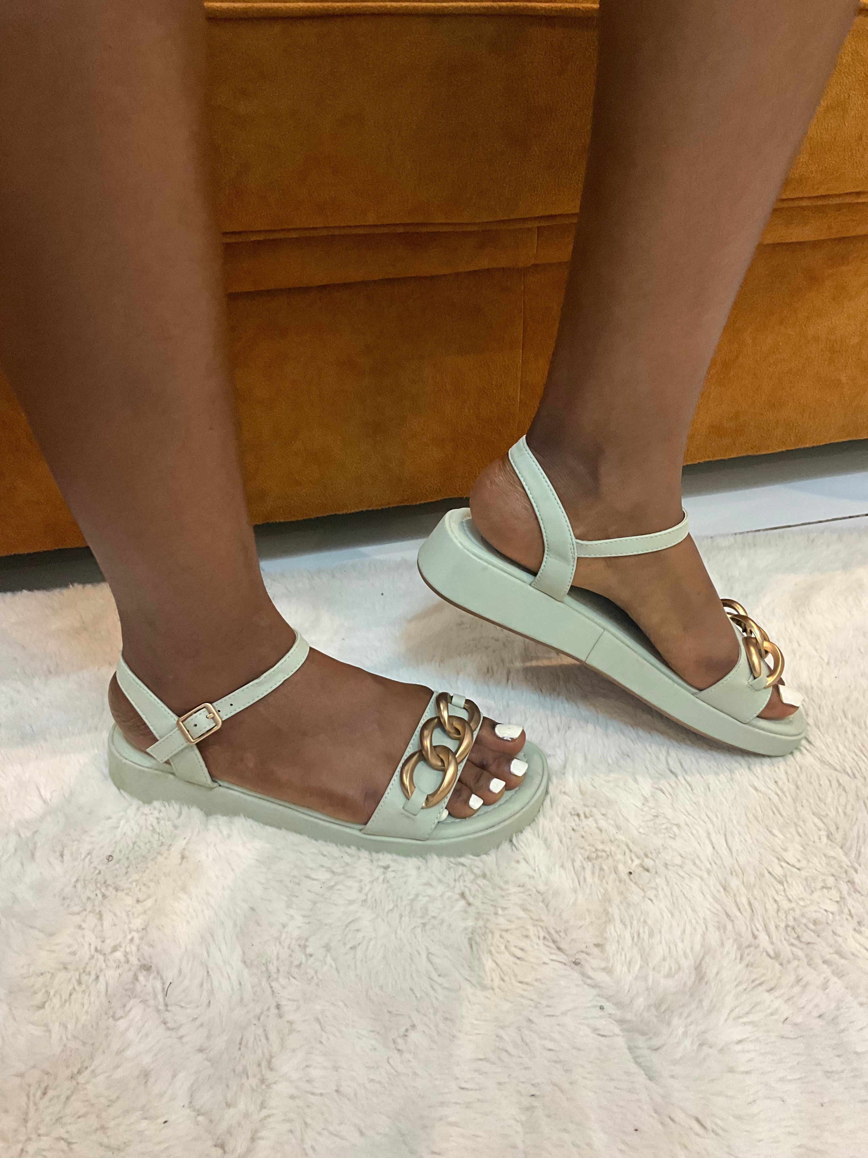 Sandale “Menthe Dorée”